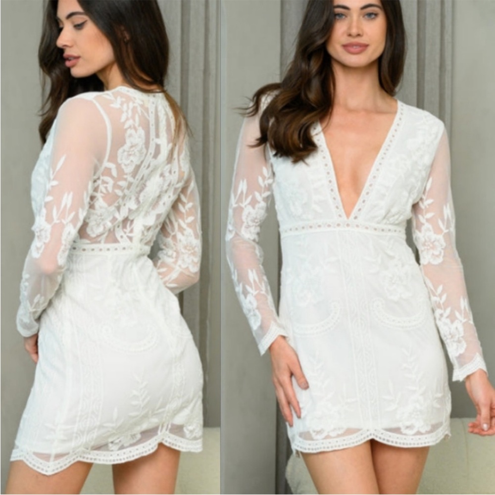 Lace bodycon dress NWT